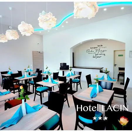 Ξενοδοχείο Lacin 3*
