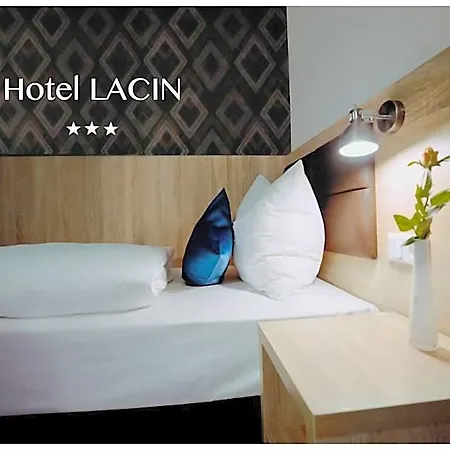 Szálloda Lacin Nürnberg