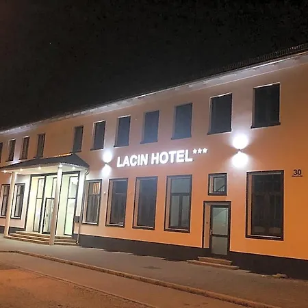 Lacin Szálloda 3*