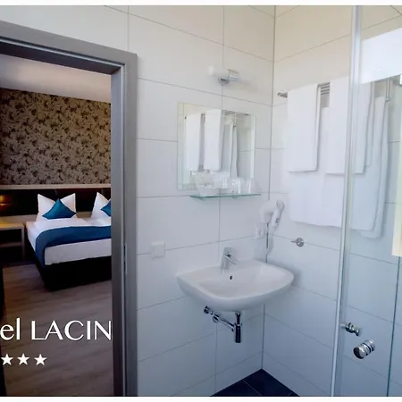 Lacin 3* Norymberga